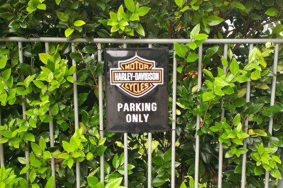 harley-parking-italie