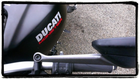 ducati-monster-821-bovenkant