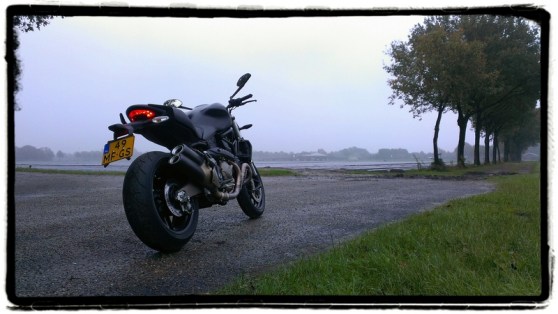 ducati-monster-821-mistig