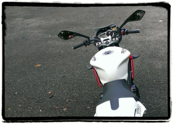 triumph-street-triple-r-topview