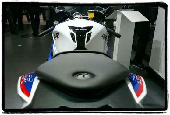 autosalon-2015-bmw-s1000rr
