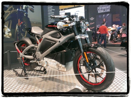 autosalon-2015-harley-davidson-project-livewire