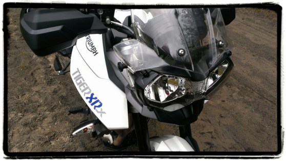 triumph-tiger-800-xrx-voorkant