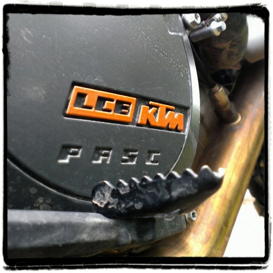 ktm-1050-adventure-lc8