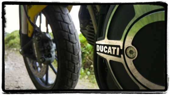 ducati-scrambler-motor-blok