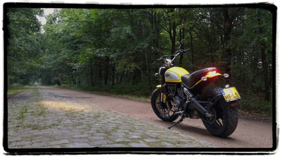 ducati-scrambler-sideview