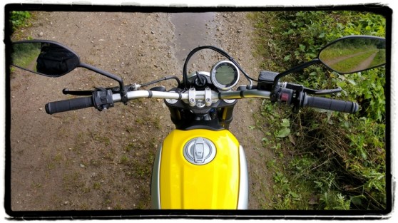 ducati-scrambler-stuur