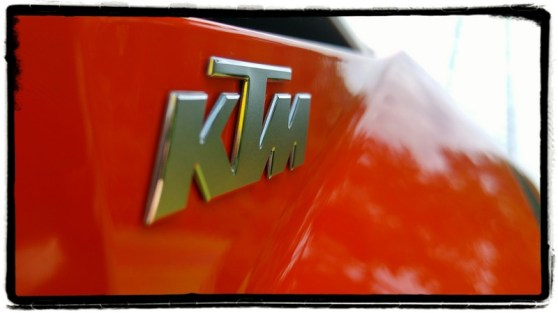 ktm-1290-super-duke-gt-logo